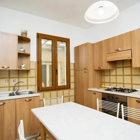 Casa Sabrina Apartment *